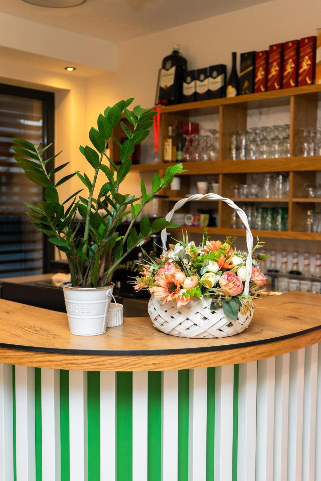 Merak Rooms & Caffe Bar Sabac Exterior photo