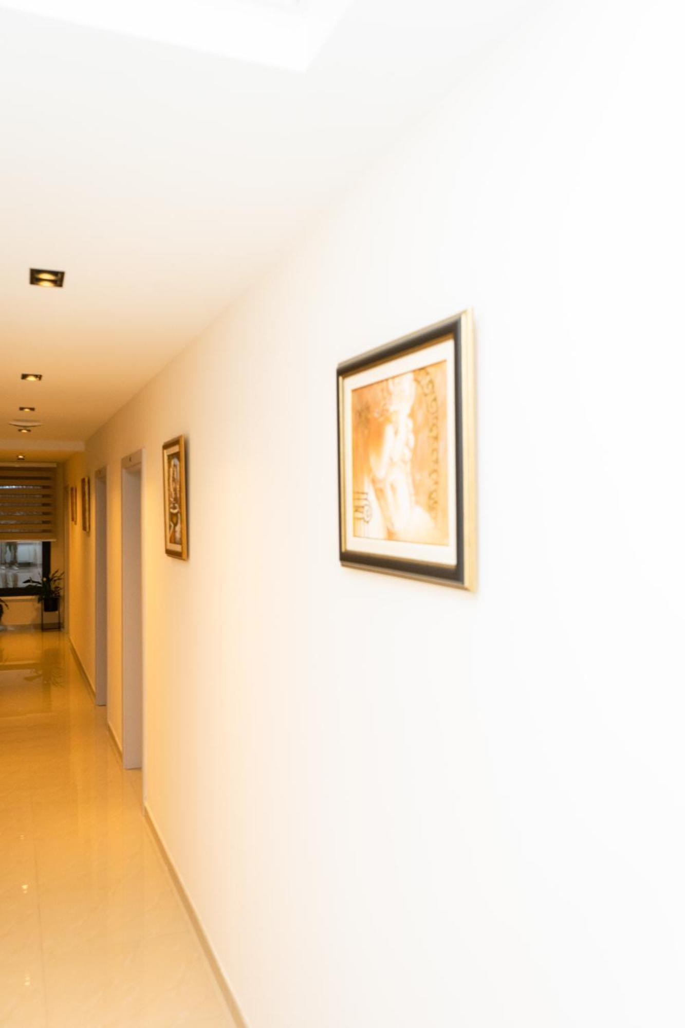 Merak Rooms & Caffe Bar Sabac Exterior photo